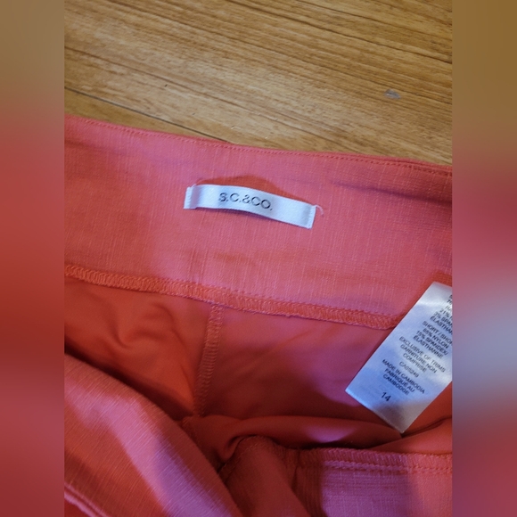 S.C. & Co. Skirt Size 14 Peach Pink with Shorts Underneath Casual Pull on - Picture 8 of 15